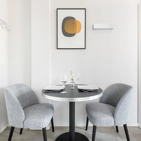 Numa Frankfurt Blau 4*