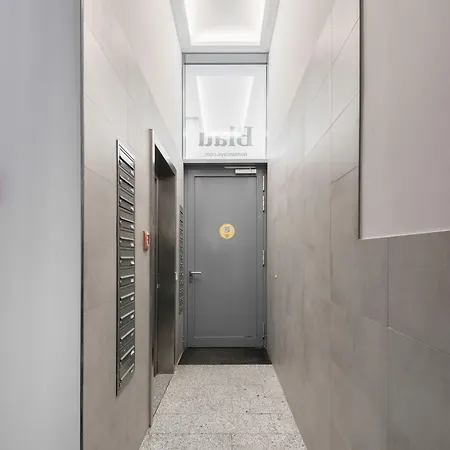 Apart Otel Numa Frankfurt Blau