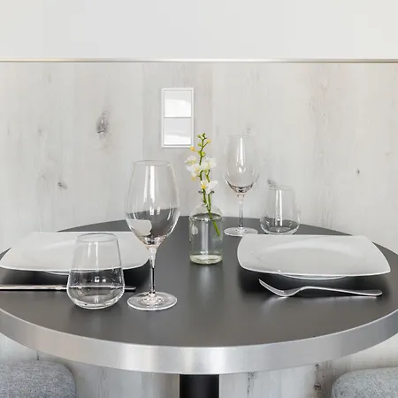 Numa Frankfurt Blau Apart Otel Frankfurt am Main