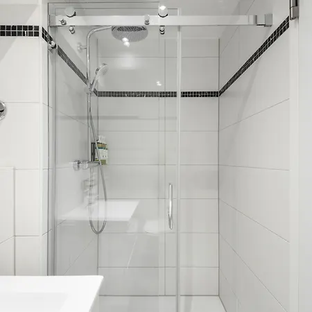 Numa Frankfurt Blau 4*